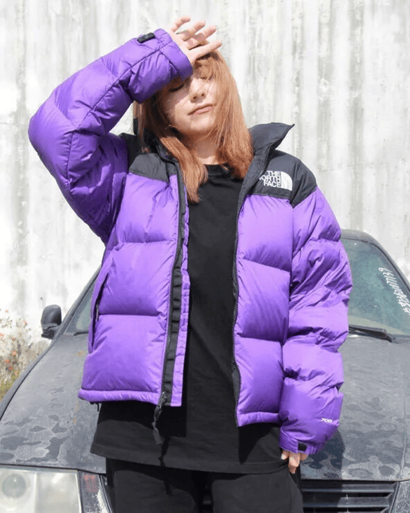 羽绒服又轻又暖还防水防污怎么搭都帅炸街！麻将胡了网址新文案 潮人、明星都在穿的(图11)