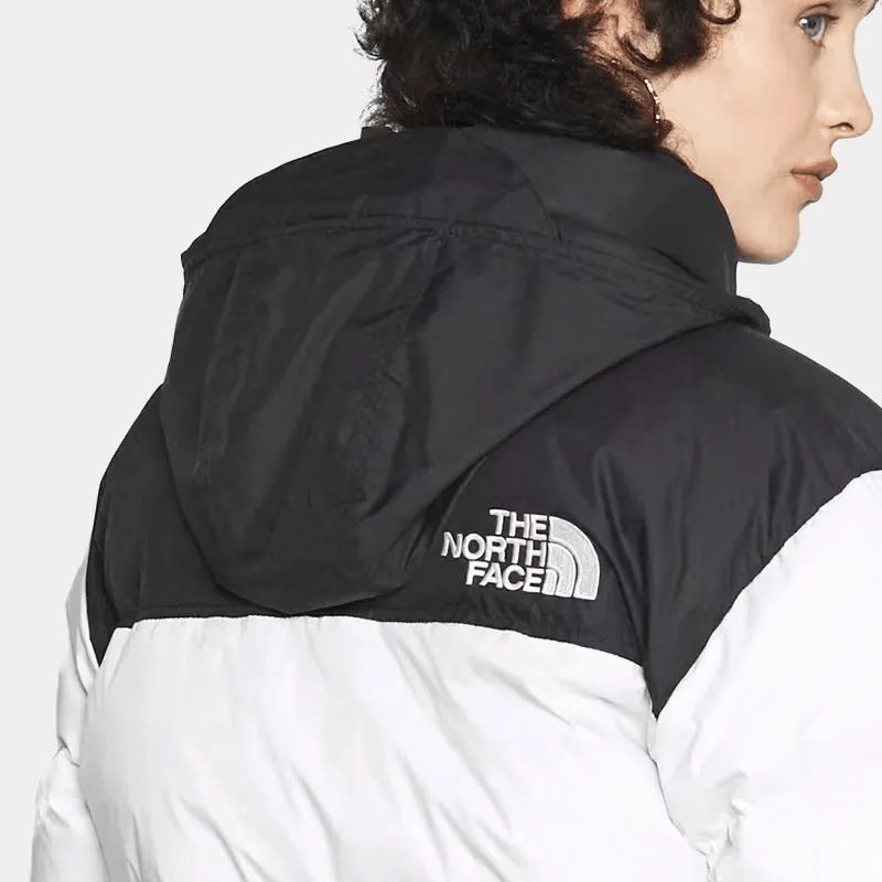 羽绒服又轻又暖还防水防污怎么搭都帅炸街！麻将胡了网址新文案 潮人、明星都在穿的(图12)